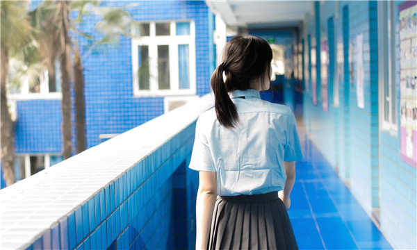 新津如何找到一个可以帮助我生孩子的女人？